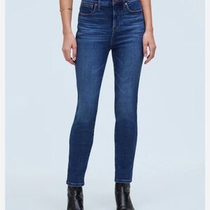 American Eagle Outfitters Dark Blue Skinny Jeans Size 12